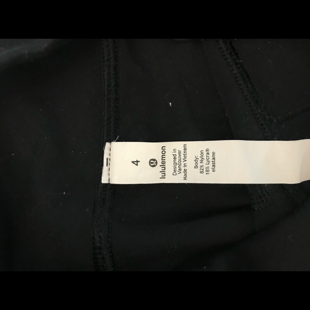 Lululemon Wunder Under Cropped Leggings - Picture 2 of 3